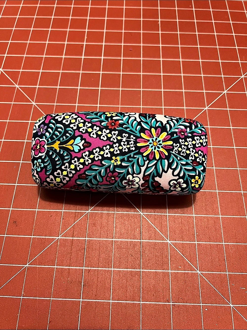 Vera Bradley Hard Shell Eyeglass Case Black & Multicolor Floral